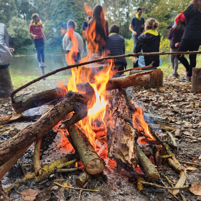 team-building-feu-de-camp